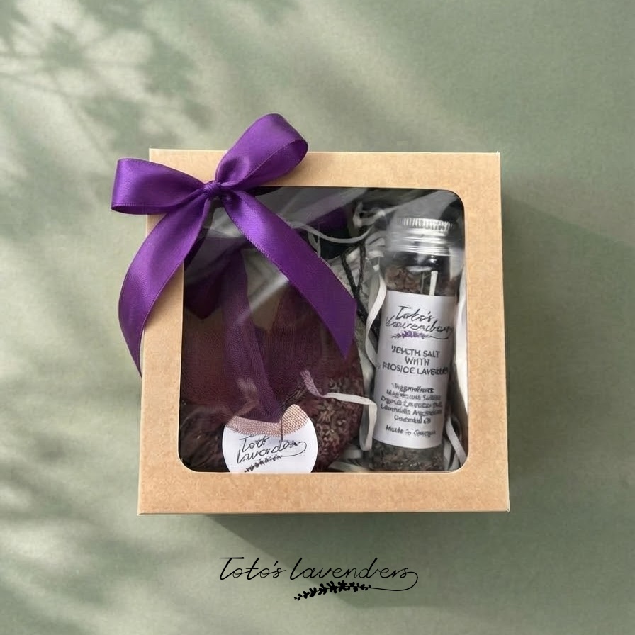 Gift box (Essential oil, bath salt, sachet)